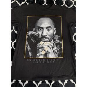 Kobe Bryant Black Mamba Mens T-Shirt Size Large Black Los Angeles Lakers Rings T